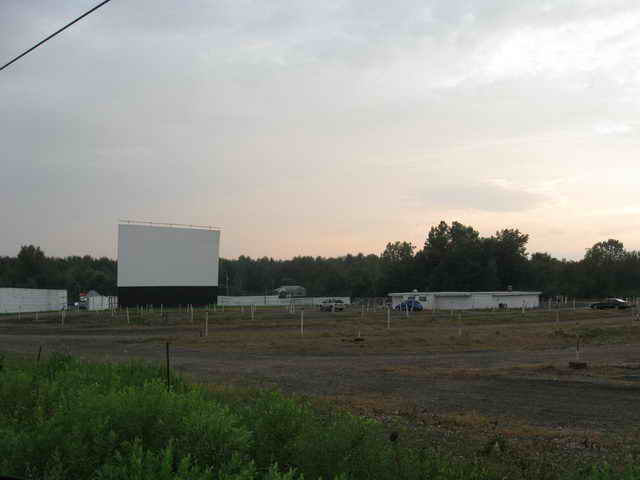 Sunset Drive-In - 2010 Photo (newer photo)